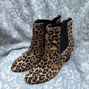 EUC!! EUC!!  COACH AND FOUR BOOTS SZ 10 leather upper/balance man made